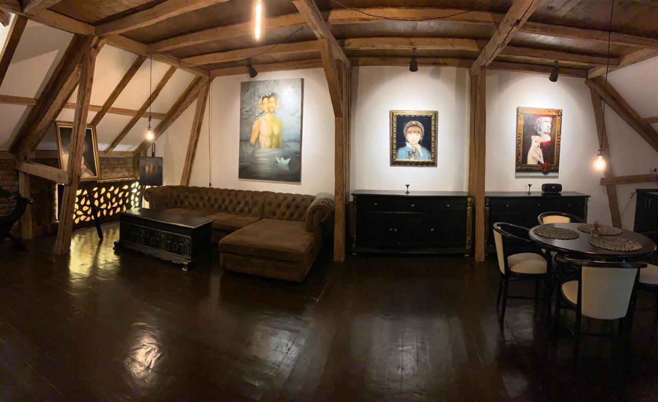Gallery Loft Пьятра-Нямц Экстерьер фото
